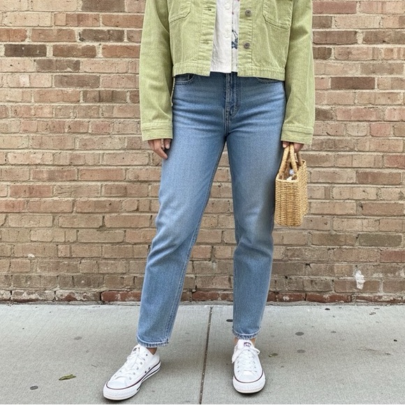 Universal Thread Denim - Universal Thread Light Blue Denim Jeans Slim Straight 6/28L